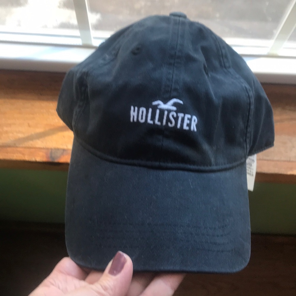 Hollister baseball cap